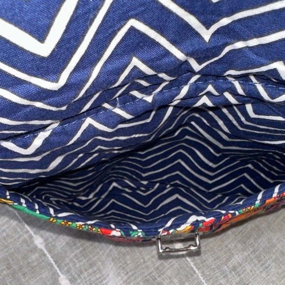 Vera Bradley Venetian Paisley Pattern Saddle Hipster Crossbody Bag Designer EUC - Picture 15 of 16